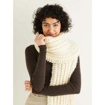 Sirdar Adventure Super Chunky Scarf Pattern 10313 One Size